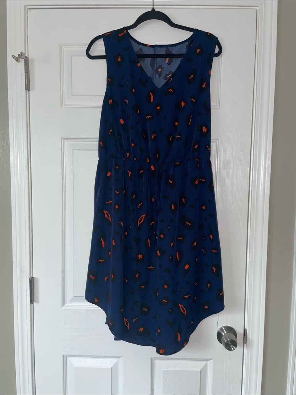 Navy Blue Sleeveless V-Neck Dress with Orange Leopard Print